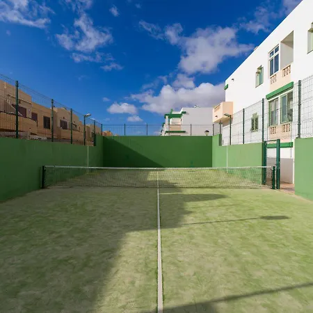 Homeforguest Con Piscina En