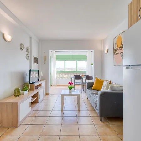 Homeforguest Con Piscina En Apartament Caleta De Fuste