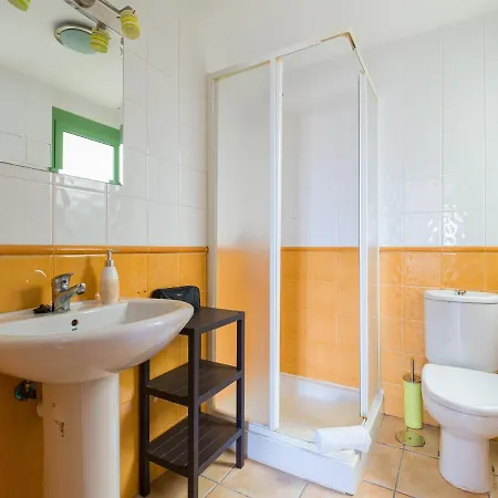 Homeforguest Con Piscina En