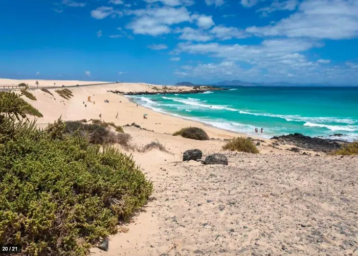 Homeforguest Con Piscina En 칼레타데푸스테