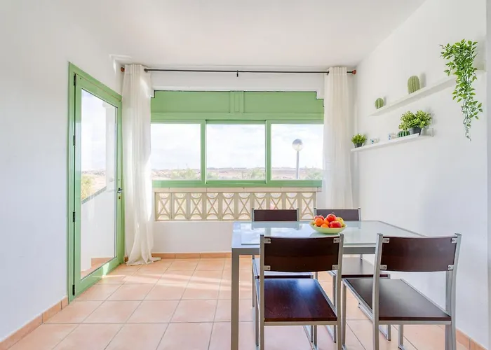 Homeforguest Con Piscina En