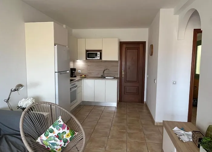 Homeforguest Con Piscina En