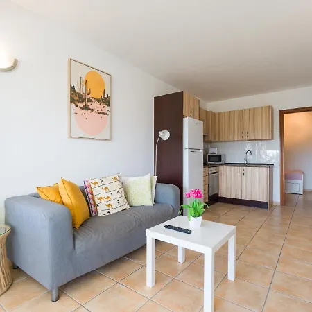 아파트 Homeforguest Con Piscina En